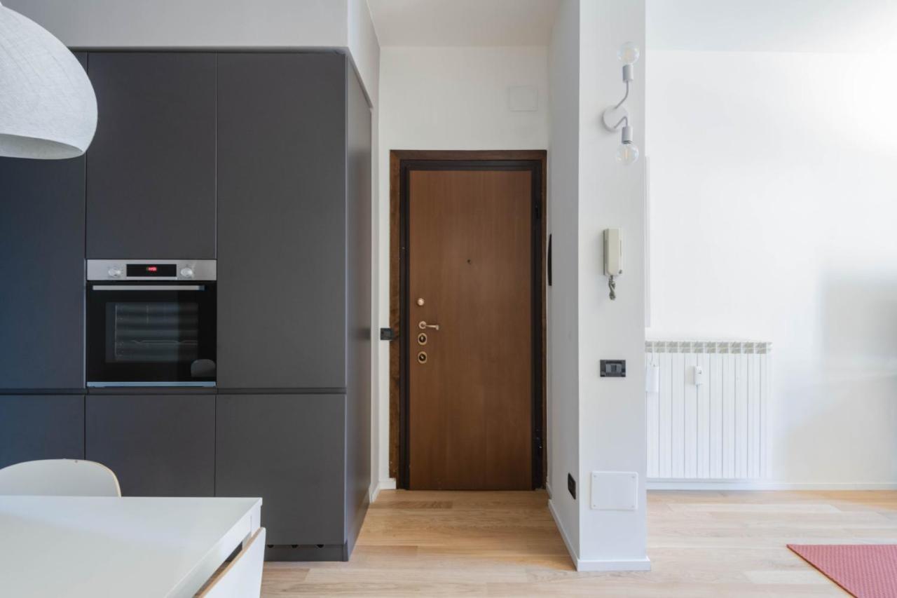 Easylife - Accogliente Trilocale A Porta Romana Relax E Stile Moderno Nel Cuore Di Milano Zewnętrze zdjęcie